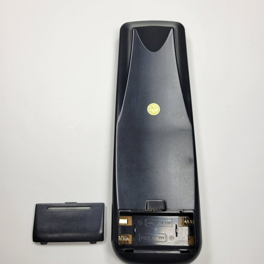 Genuine Insignia KZG201 DVD Player Remote Control Tested - Picture 4 of 5